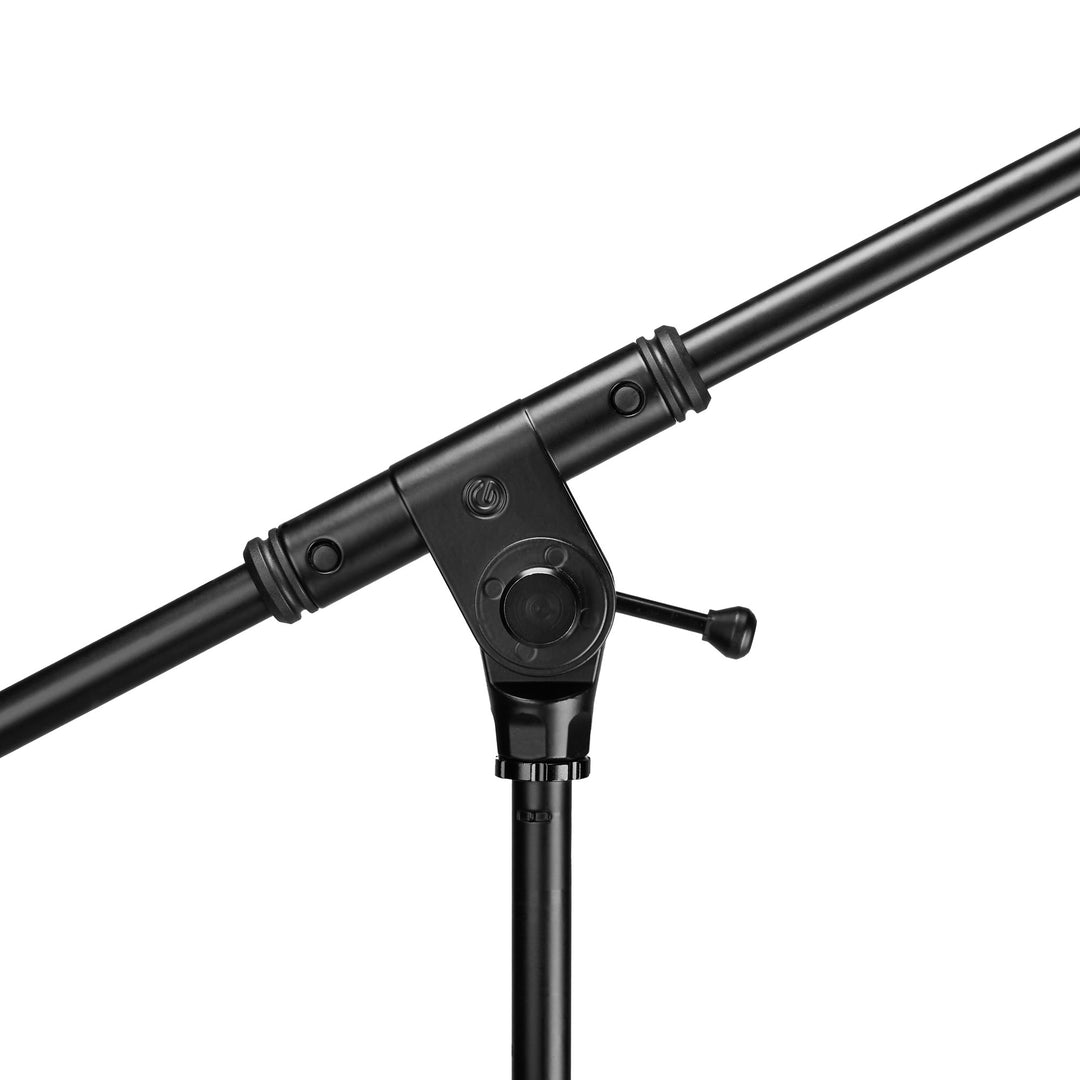 Gravity TMS 4321 OH B – Overhead-mikrofonstativ for turnébruk med ekstra bredt sammenleggbart trebeinstativ og ekstra lang bomarm