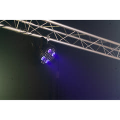 Ibiza XL RGBW+UV PAR-lampe (16x6 + 4x30W)