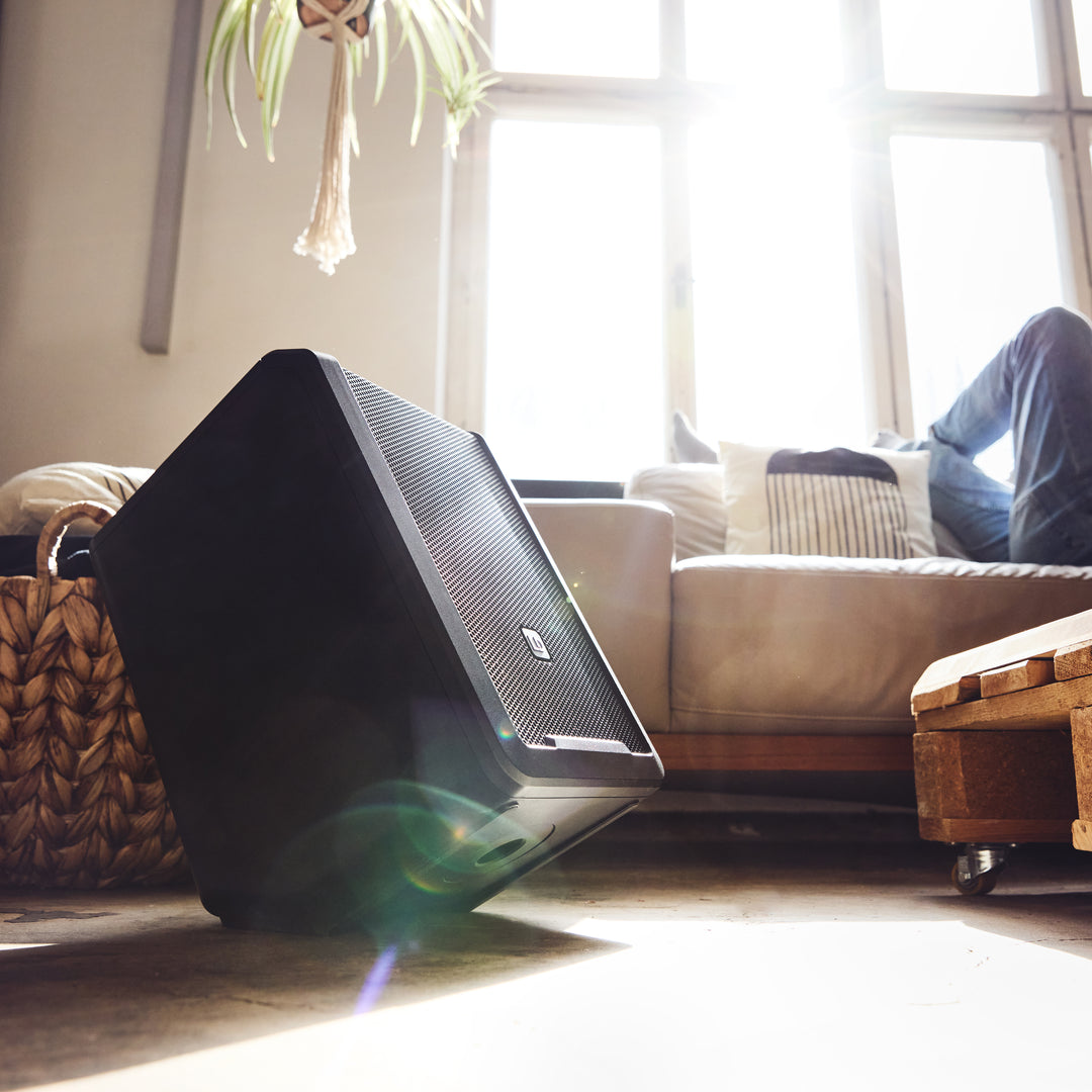 LD Systems ANNY® 8 HHD B8 - Bærbar batteridrevet Bluetooth® PA-høyttaler med mikser og 1 x trådløs håndholdt mikrofon, Stage Black