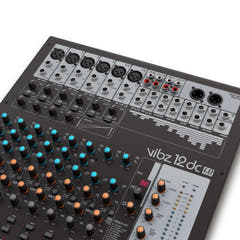LD Systems VIBZ 12 DC - 12-kanals mixerpult med DFX og kompressor