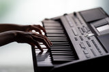 Yamaha PSR-SX600 Keyboard (svart)