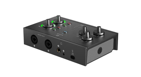 iCon Panel 4 USB-lydkort, 2 mikrofonforsterkere
