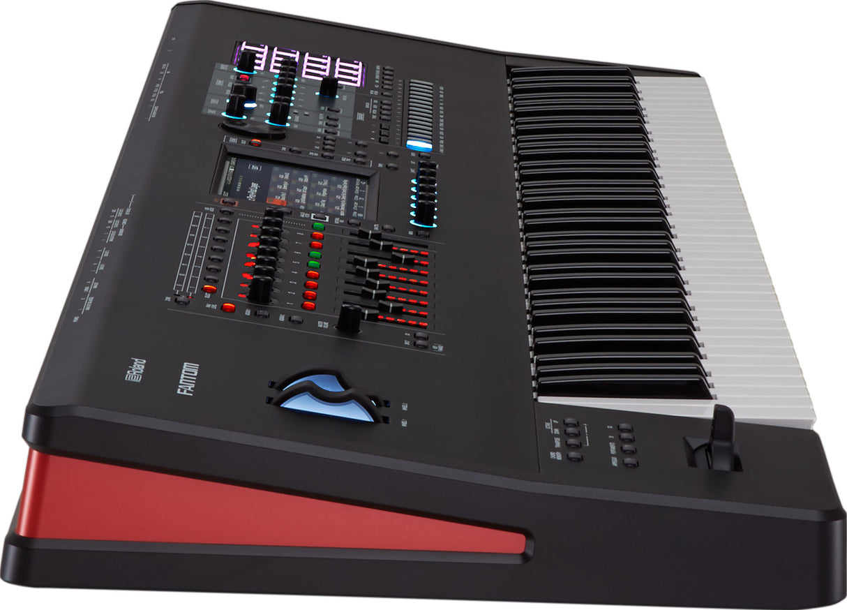 Roland Phantom 7 Synthesizer