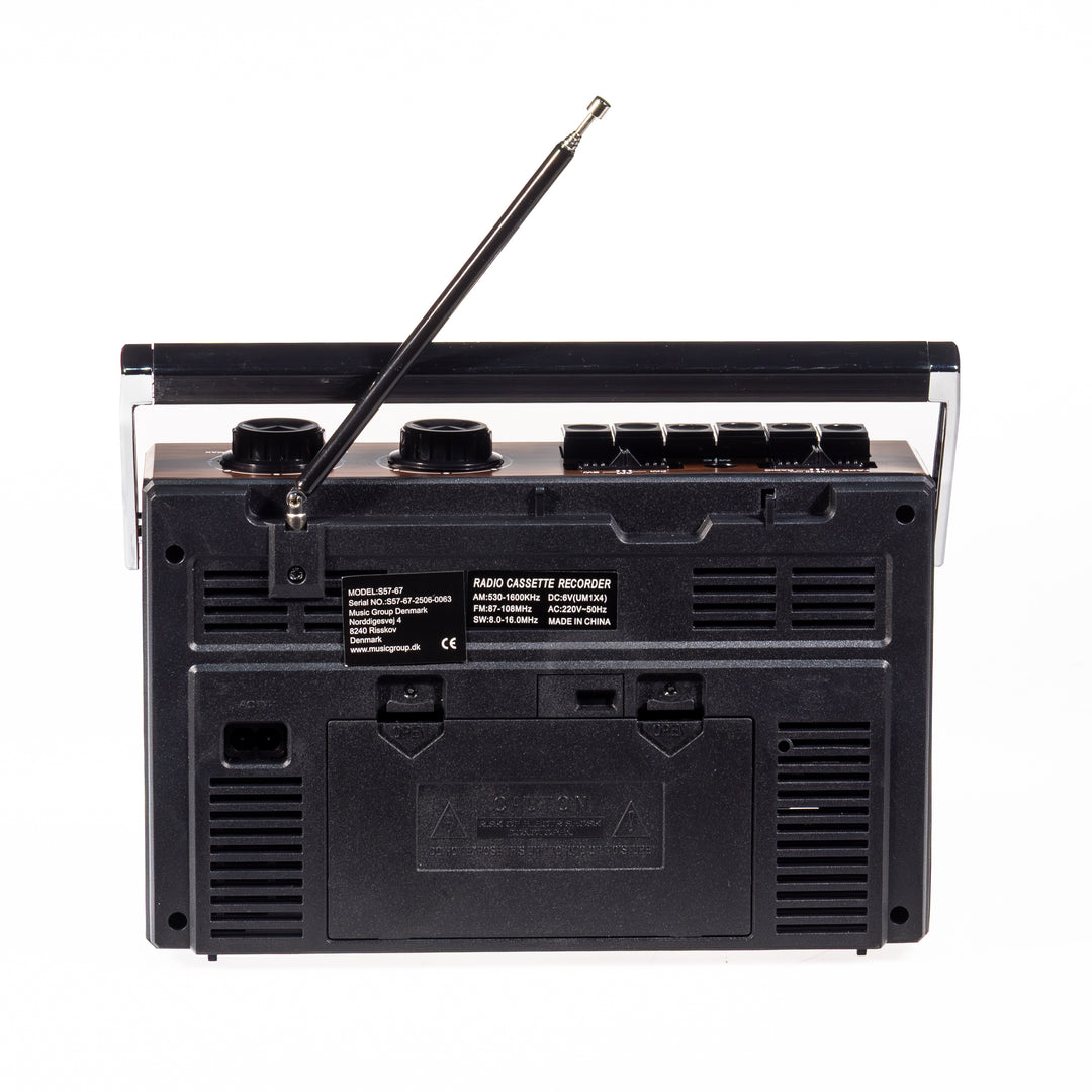 Studio 57 - Kassettspiller m. FM & Bluetooth, Brun