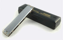Suzuki Humming SU-21HM tremolo-munnspill (G)