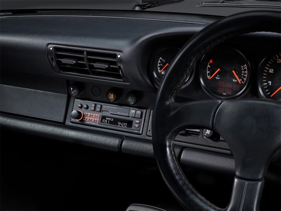Pioneer SXT-C10PS Retro Bilradio med DAB+ og Bluetooth