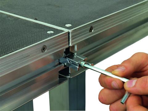 GUIL -440 / 1x1 Sceneelement Utendørs