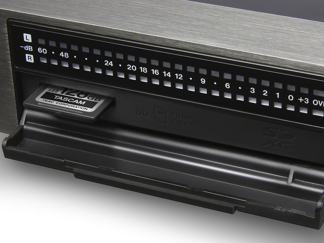 Tascam 2-kanals DSD/PCM-masteropptaker og AD/DA-konverter