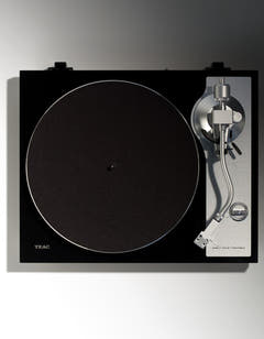 TEAC TN-4D-SE platespiller (svart)