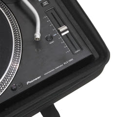 UDG Creator Pioneer CDJ-3000/Denon DJ SC6000/M/Turntable hardkoffert svart
