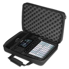 UDG Creator Akai Force Hardcase Svart