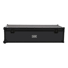 UDG Ultimate DJ Podium Workstation Flight Case svart Plus (Wheels)