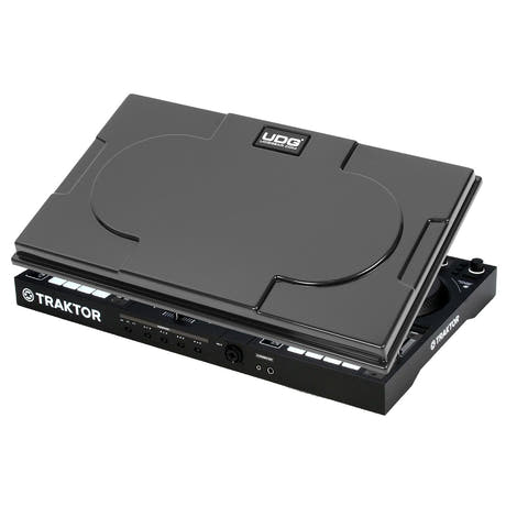 UDG Ultimate NI Traktor Kontrol S4 MK3 Utstyrs Cover Svart