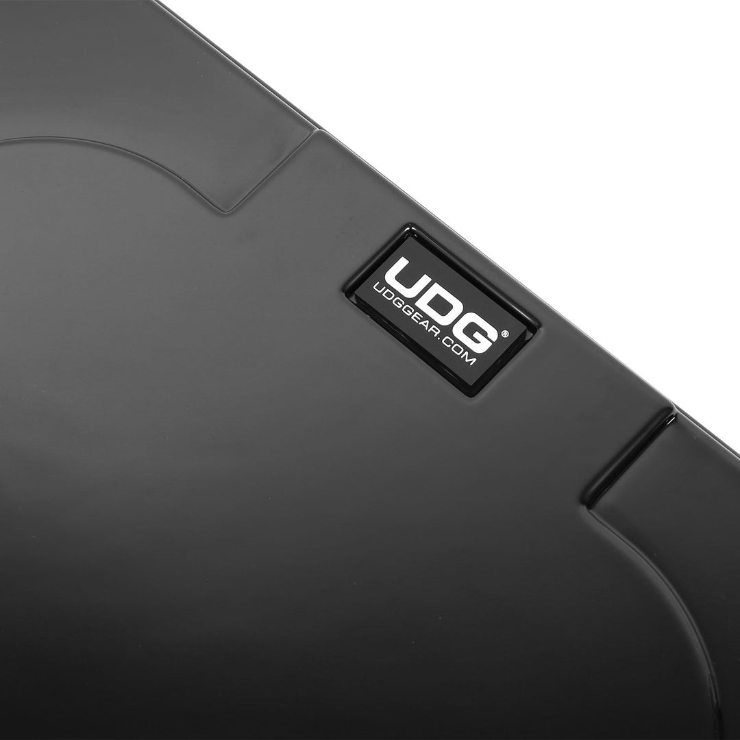 UDG Ultimate NI Traktor Kontrol S4 MK3 Utstyrs Cover Svart