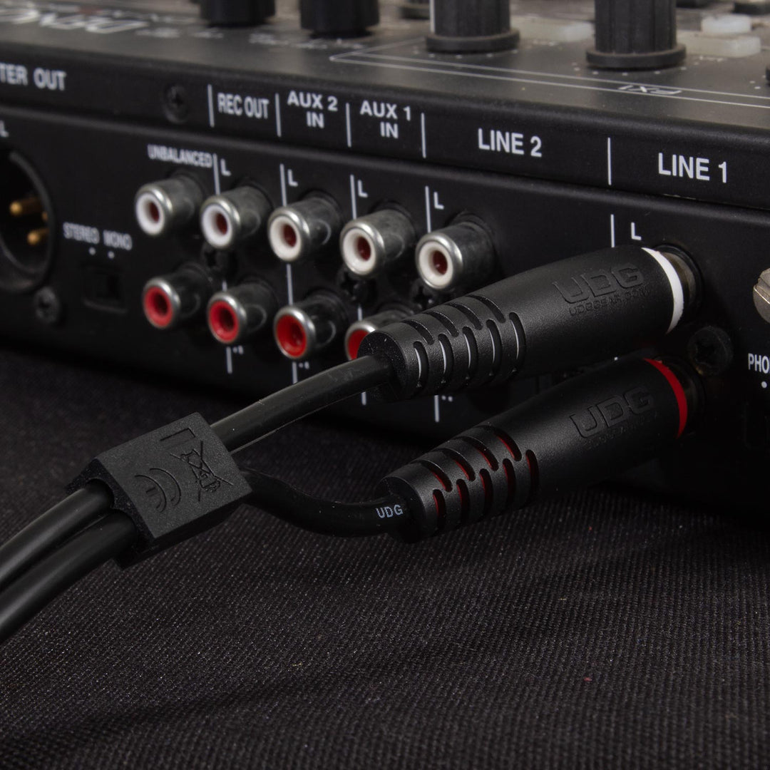 UDG Ultimate Audio-kabelsett RCA - RCA Svart Rett 3m