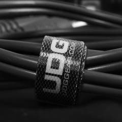 UDG Ultimate Audio Cable Set RCA rett-RCA vinklet svart 3m