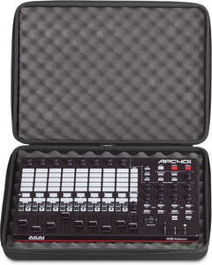 UDG Creator Kontroller hardcase medium Svart MK2