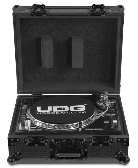 UDG Ultimate Flight-koffert Multi Turntable Svart MK2
