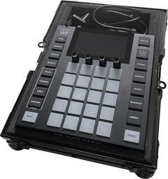 UDG Ultimate Flight-koffert Wolfmix W1 MK3 Svart