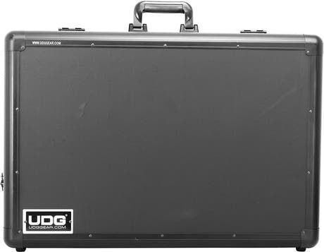 UDG Ultimate Pick Foam Flight-koffert Multi Format XL Svart