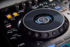 Pioneer DJ XDJ-RX3 DJ kontroller