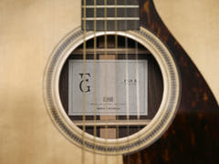 Yamaha FG 9M Western gitar (naturlig)