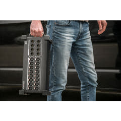 Allen & Heath I/O DX168 digital sceneboks