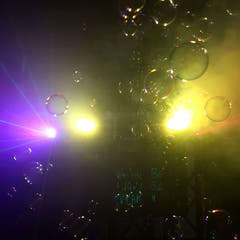 Light4Me GIG SET 2 Festpakke – Røykmaskin, Boblemaskine & 4-i-1 Lyseffekt