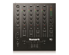 Numark M6-USB-mikser (svart)