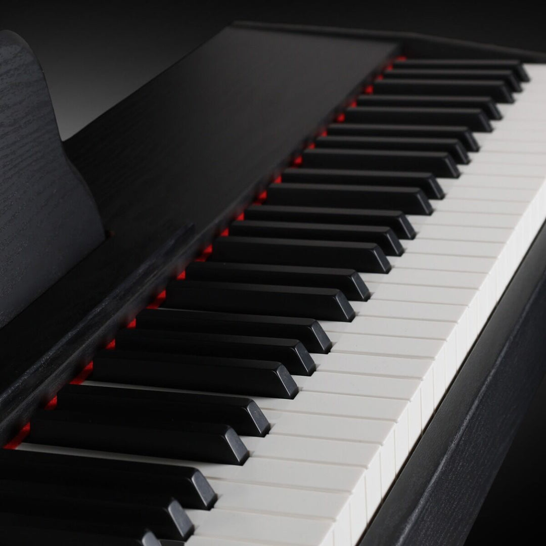 Suprimo SDP88 BK Digital Piano 88 med vektede tangenter, Sort