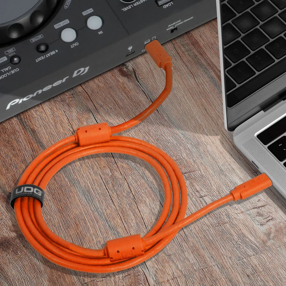 UDG Ultimate Kabel USB 3.2 C-C Oransje Rett 1,5m