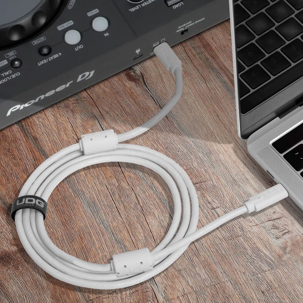 UDG Ultimate Cable USB 3.2 C-C Hvit Rett 1,5m